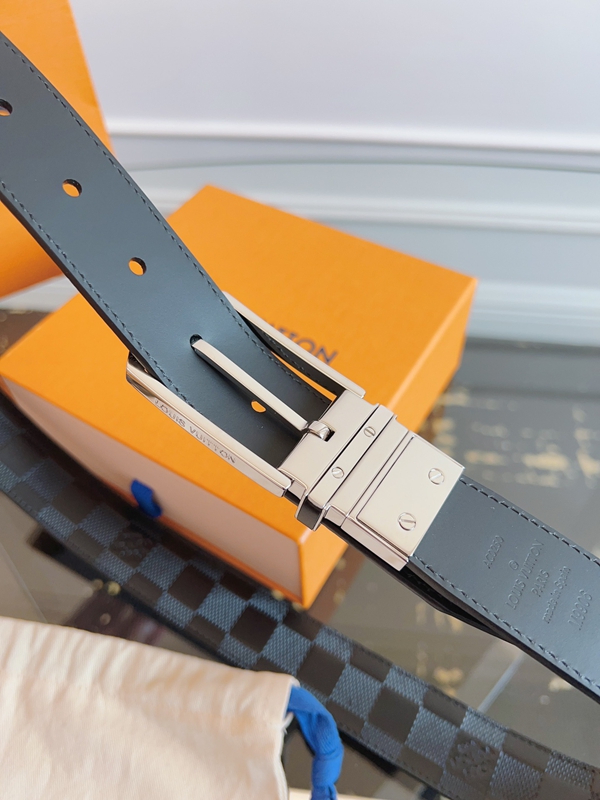 ルイヴィトンベルト側面デザイン